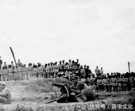 机枪|抗战老照片：第二张是日本鬼子边三轮摩托车，别被抗日神剧骗了！