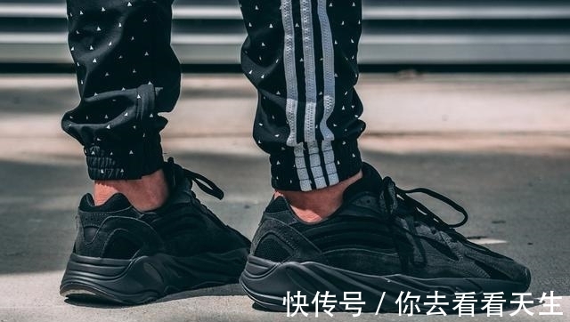 yeezy 一年 365 天都穿不腻的黑魂狂潮,黑的也太帅了