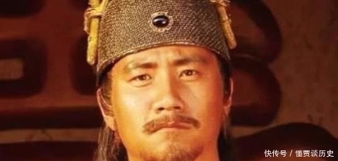 上联|朱元璋出了6字上联，大臣对出后，当场被乱棍打死