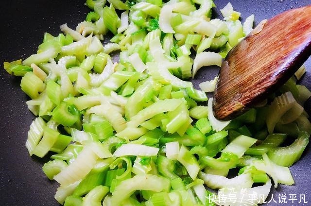 中薪|伏天,最该吃的不是西瓜,而是它,一周吃几次,脾胃舒坦身体佳