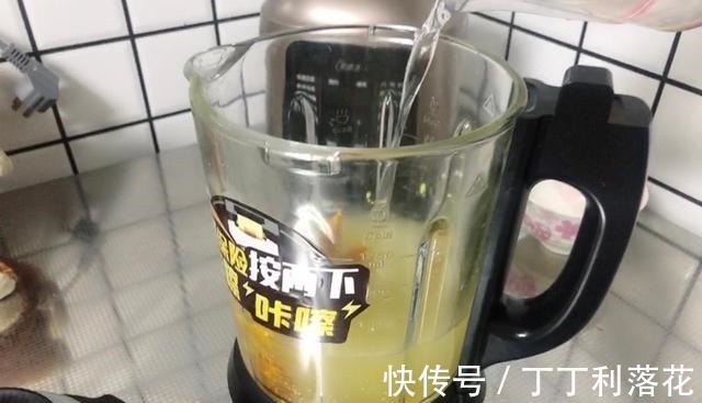 黄米|天越冷越要喝这粥,富含多种维生素,营养滋补不上火,人人吃得起!