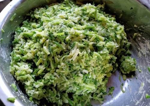  步骤|炸萝卜丸子，不能省一个步骤，照正确方法做，丸子饱满蓬松不发硬