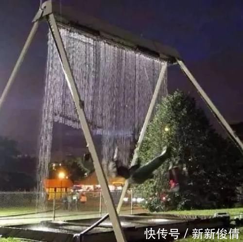 高跟鞋!17个走心的设计,希望不会被某些大妈和熊孩子破坏掉了