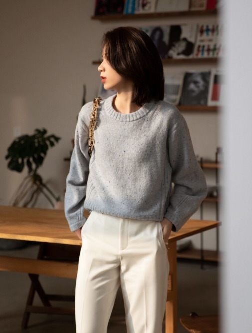 针织衫 到了2022年,建议人手一件针织衫,百搭时髦且温柔