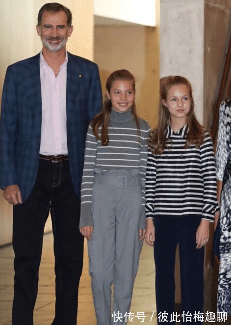 穿搭 真正的贵族穿搭都简约,看西班牙公主莱昂诺尔,穿红色套裙真高级