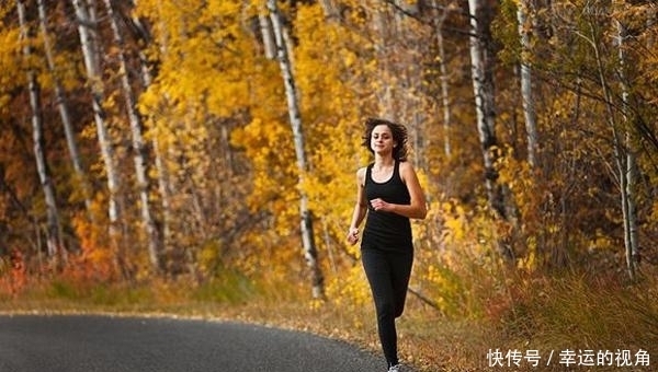 女子患上肺结节后复查，肺结节得到缓解，可能归功于常做四件事