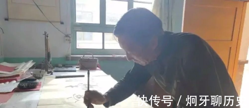 书法|65岁老人练习书法,专攻“毛体”40年,专家却说还没有入门!