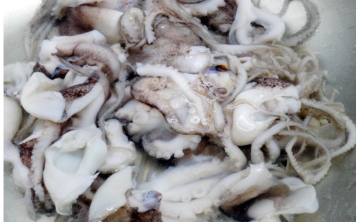 鲜嫩|八爪鱼怎么炒才鲜嫩,不像皮筋?教你一招,脆嫩鲜香到流口水