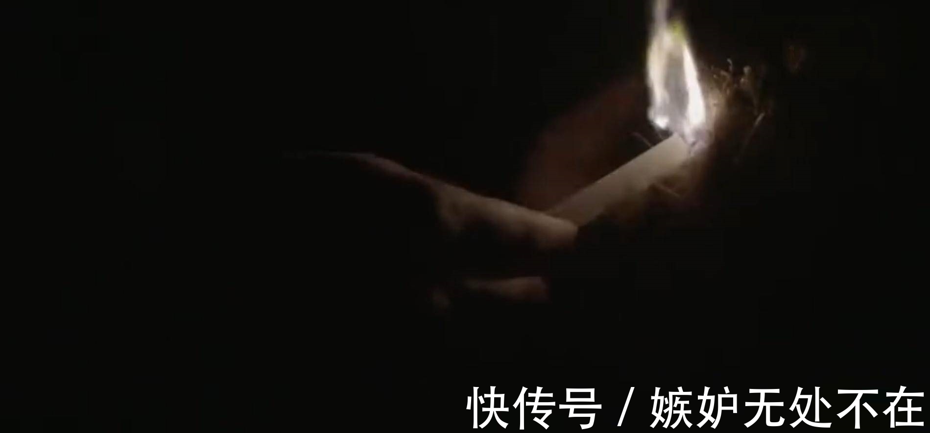 烫发|男子去理发店烫发,理发师拿出蜡烛,男子:还有这种神器