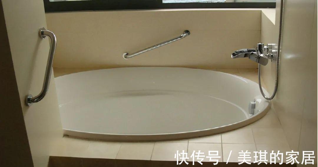 浴缸|老婆非要自己砌个浴缸，完工一看竟像大锅灶，给大伙看看