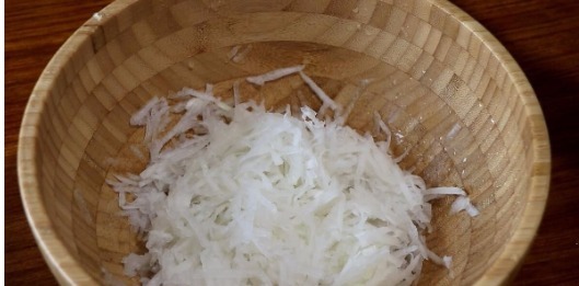 面粉|一碗面粉,2个萝卜,教你做好吃的萝卜丝饼,爱吃萝卜的快收藏