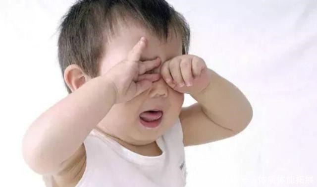 救治|孩子烫伤后最佳救治时间只有90秒,第一步该做啥很多家长都做错!