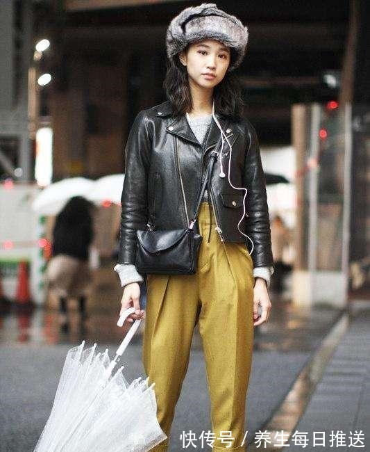 皮草 秋冬买完毛衣大衣,建议搭配一顶“皮草帽”,优雅时髦又保暖!
