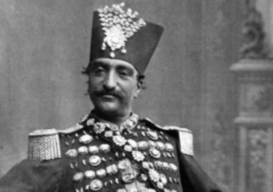 审美|审美有毒的伊朗皇帝,妃子颜值全是“乔碧萝”,遭遇全网同情