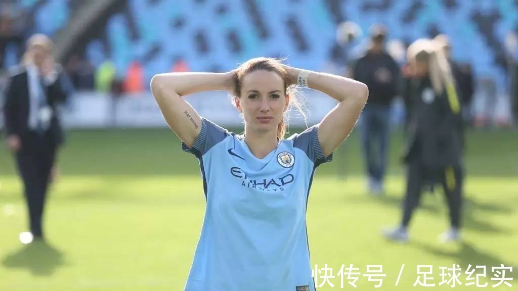 女足|她是梅西+伊布复合体,48场比赛狂轰49球!是巴黎皇马锋利的尖刀