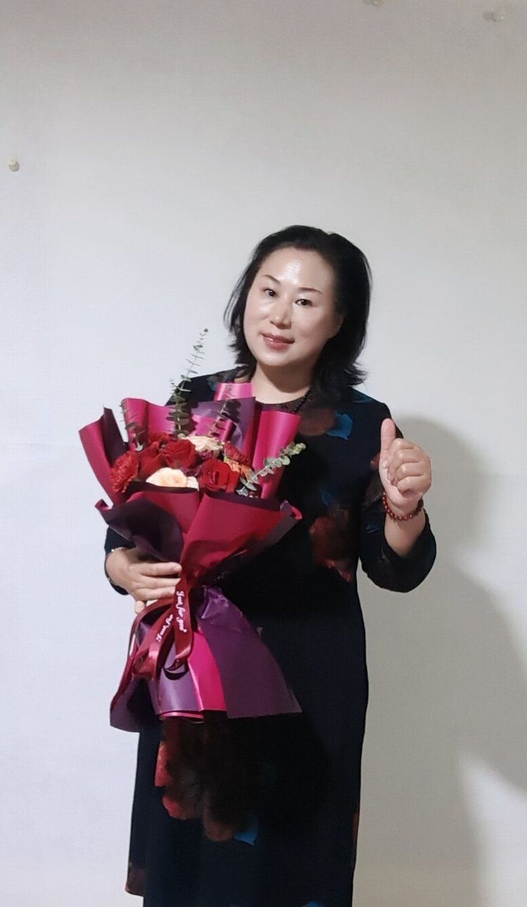 艺术家&《中国功勋艺术家》——杨馨