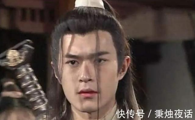 青锋!独孤求败有四把剑,为什么杨过只选了重剑?是因为神雕的指点