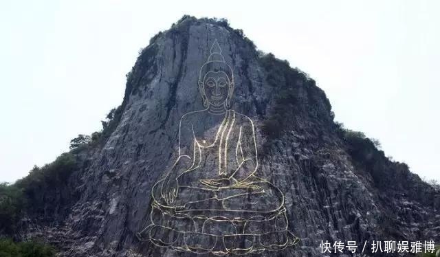 泰国|价值过亿的翡翠,用黄金装饰,泰国这玉雕震撼人心