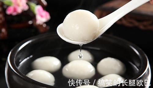 煮冻汤圆，直接下锅是大错！糖水店教你一招，不开裂不破皮，好吃