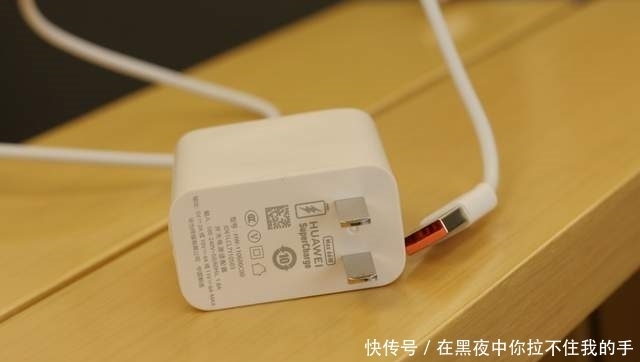 更难|比苹果12更难买,失败了不下10次,终于买到了华为Mate40Pro