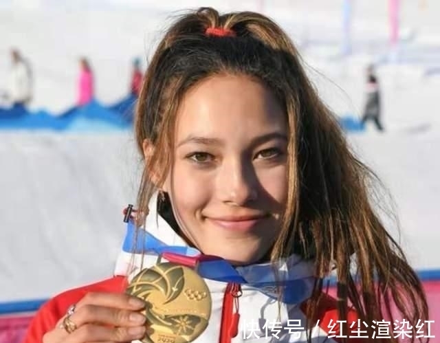 十大人物|2021年度中國(guó)體壇十大人物，國(guó)乒占據(jù)4席，前三位讓人熱淚盈眶