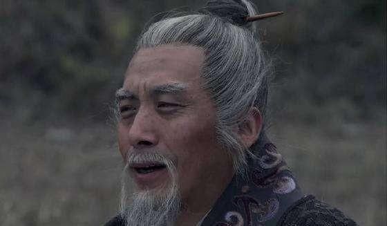 刘邦|吕后情夫审食其，能搞定第一夫人，八面玲珑，却为何惨遭锤杀？