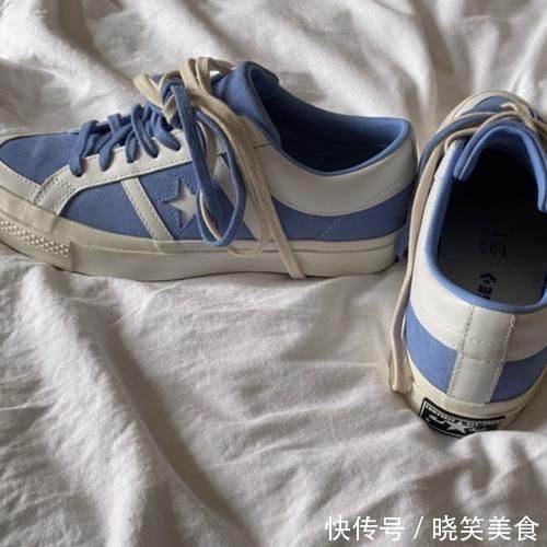 estar 本以为1970s够美了,看到匡威这双“星星鞋”,00后爱到舍不得脱