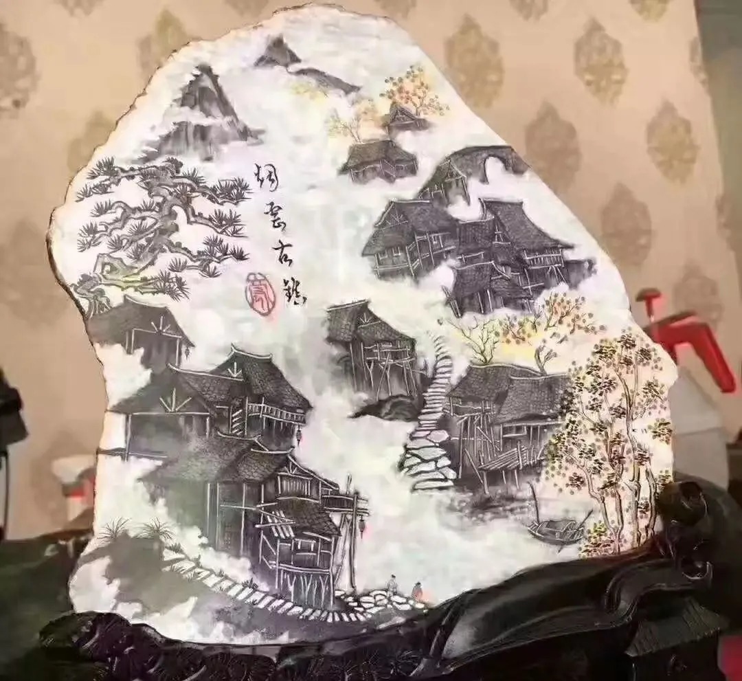 翡翠@机雕新工艺问世,能够让翡翠废料变废为宝!是真的吗?