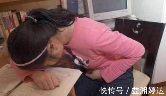 年龄|女孩在这个年龄内来例假,是最好的,或早或晚都有问题