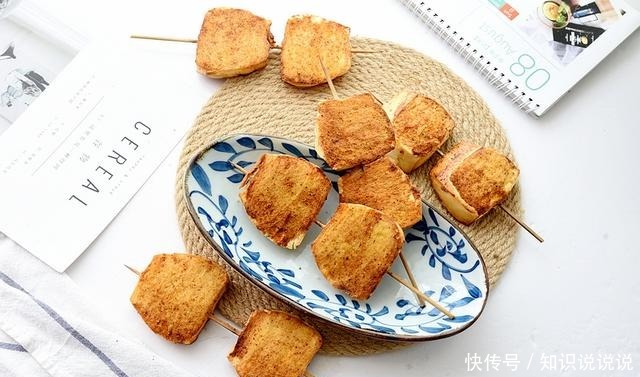  比炸馒头片还好吃的烤馍片，让你足不出户尝到烧烤摊的味道，香