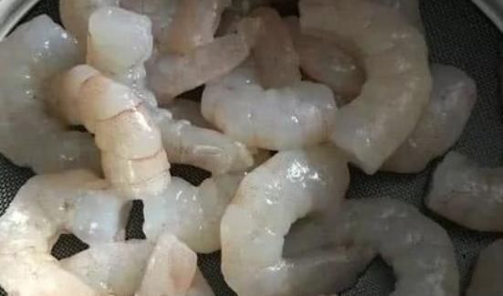 食物|白血病的“元凶”,有3种食物要少吃,再好吃也别让孩子多吃!