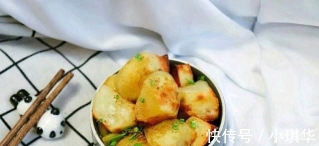 营养师随身查|这菜一年四季都便宜,我家一买就8斤,维C是苹果10倍,全家爱吃