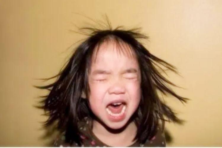 脾气暴躁|那些脾气暴躁父母养出的孩子,长大都怎么样了?大多是几种性格