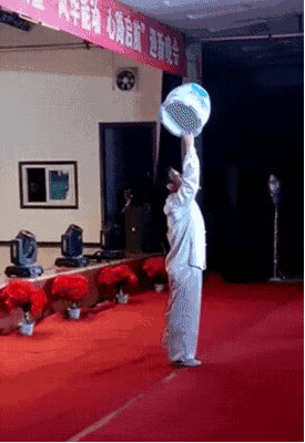 |搞笑GIF:我猜到了开始 但没想到是这样的结局