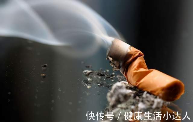 黑木耳|烟毒有多毒?常吸烟的人,坚持做好三点,排出烟毒,肺干净