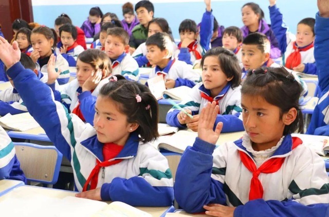 段子手|小学生“0分试卷”走红,笑哭老师,网友:小小年纪就是段子手