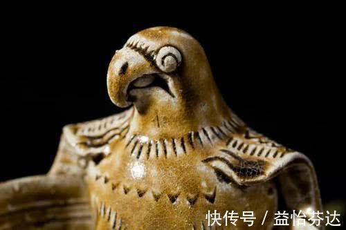 专家#陪葬品中挖出的奇怪酒杯,怎么喝都喝不空,X光下专家恍然大悟