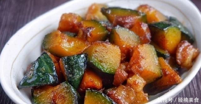 这个周末厨房小白在家里学做饭吧,简单的四道家常菜推荐给你