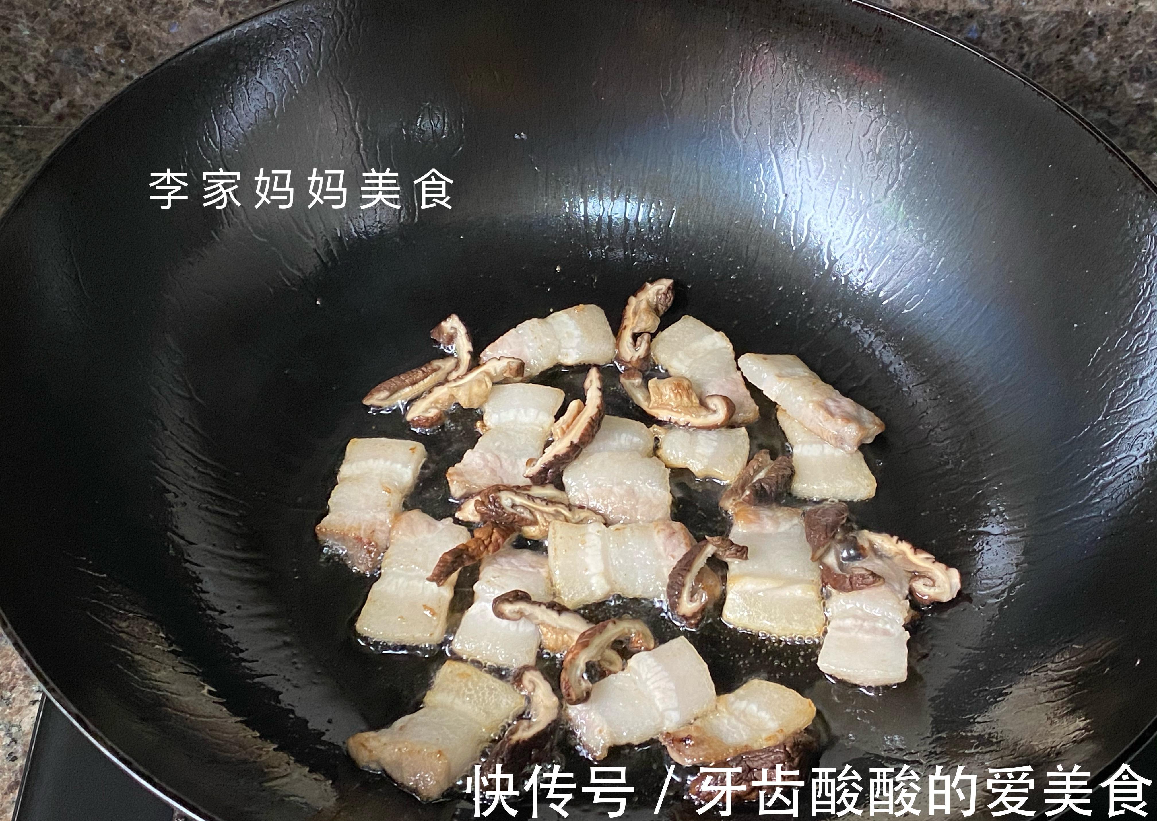 冬天寒冷又干燥,多给家人吃炖菜,营养滋润又去燥,简单好吃