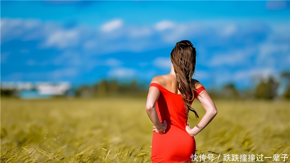 那些过了40岁的女人,两人之间的差距,是靠什么拉开的?