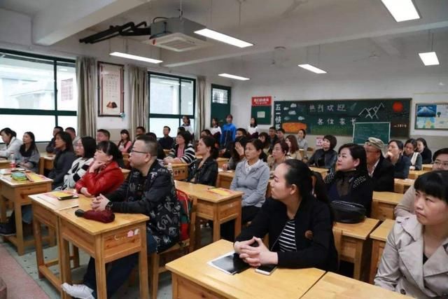 重点|平行班学生和重点班的学生差哪儿了?普通班的学生一定差吗?