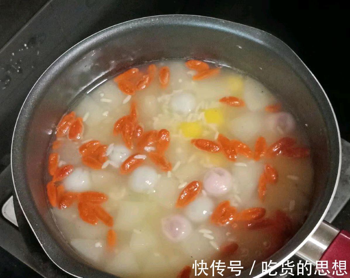 雪梨|立秋后,早餐记得多喝它,简单煮一煮,营养互补,精神饱满!