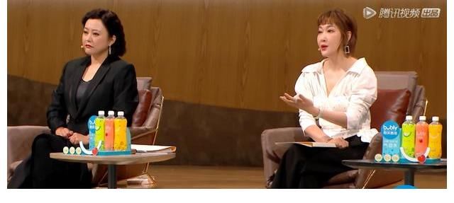 《导演》首轮竞演结束！2人出局1人退赛，韩雪王文也晋级备受争议