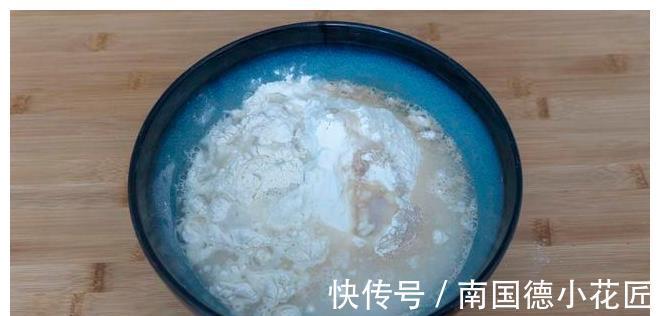 秘诀|这烧饼,外面排队30分钟才能买到,秘诀独家公布,吃一口就爱上