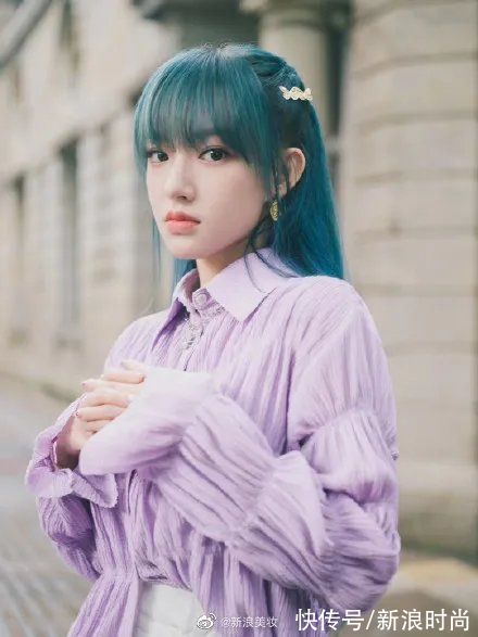 《单身即地狱》爆火的塑料脸奶凶猫系宋智雅 凭什么？