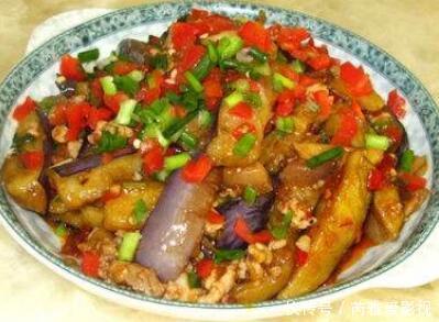 芦笋|周末同事来家里吃饭，媳妇做的几道家常菜，一上桌就被抢着吃