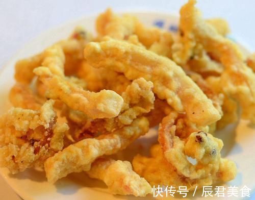 炸酥肉时,别直接用面粉了!教你正确方法,外酥里嫩,吃着香