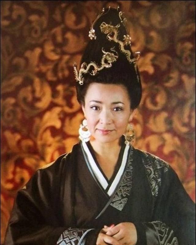 幸免于难|吕雉肃清刘邦后宫，戚夫人遭砍断四肢折磨，为何薄姬却幸免于难？