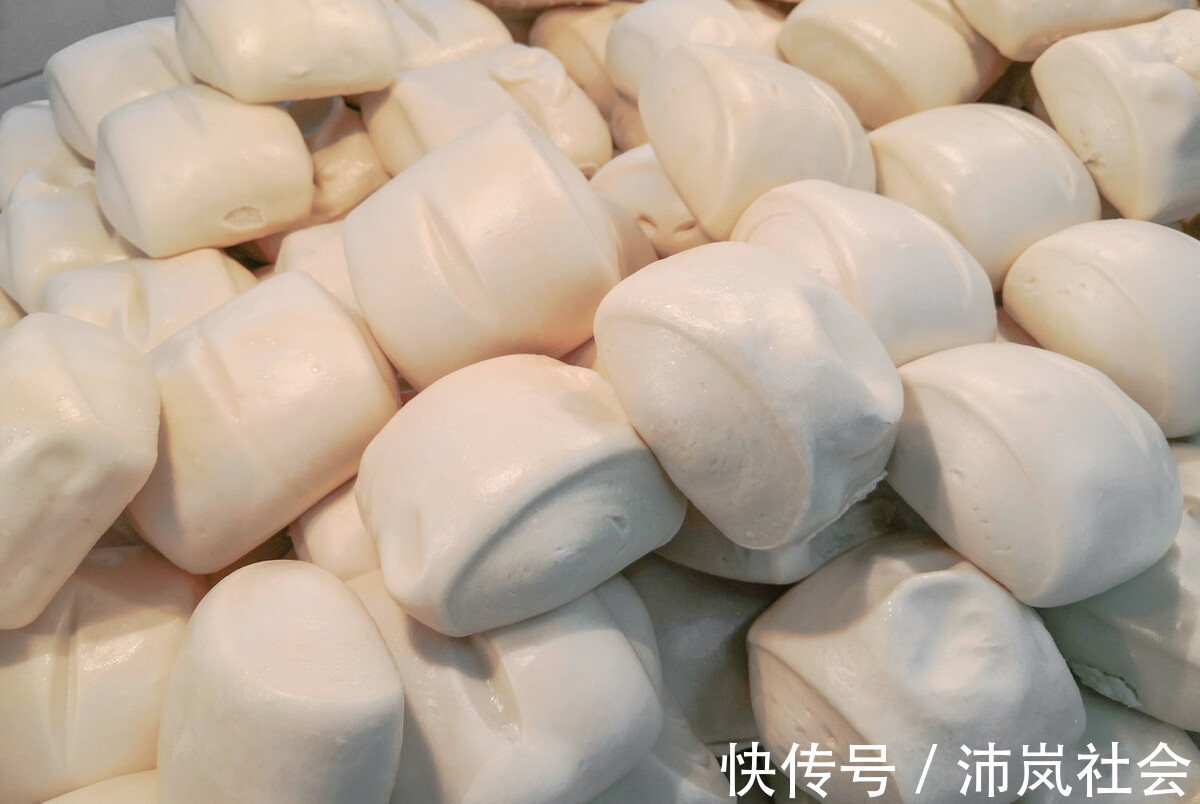 馒头|吃不完的馒头，应该放冰箱冷藏还是冷冻别搞错了，差别很大