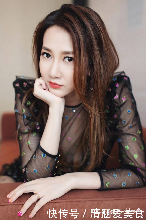 发色|女人过了50岁,尽量避开这3种发型,尤其是第2种,显老又土气